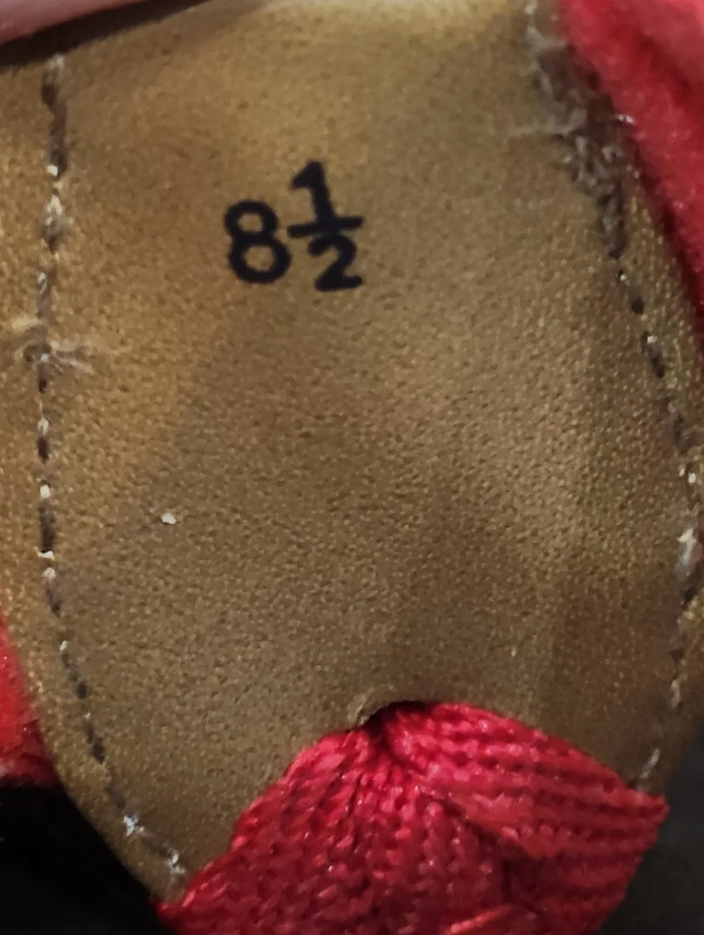 Yellow Box Flander Red Paisley Bandana Print Flip Flops - Women's Size 8.5 - Picture 8 of 8